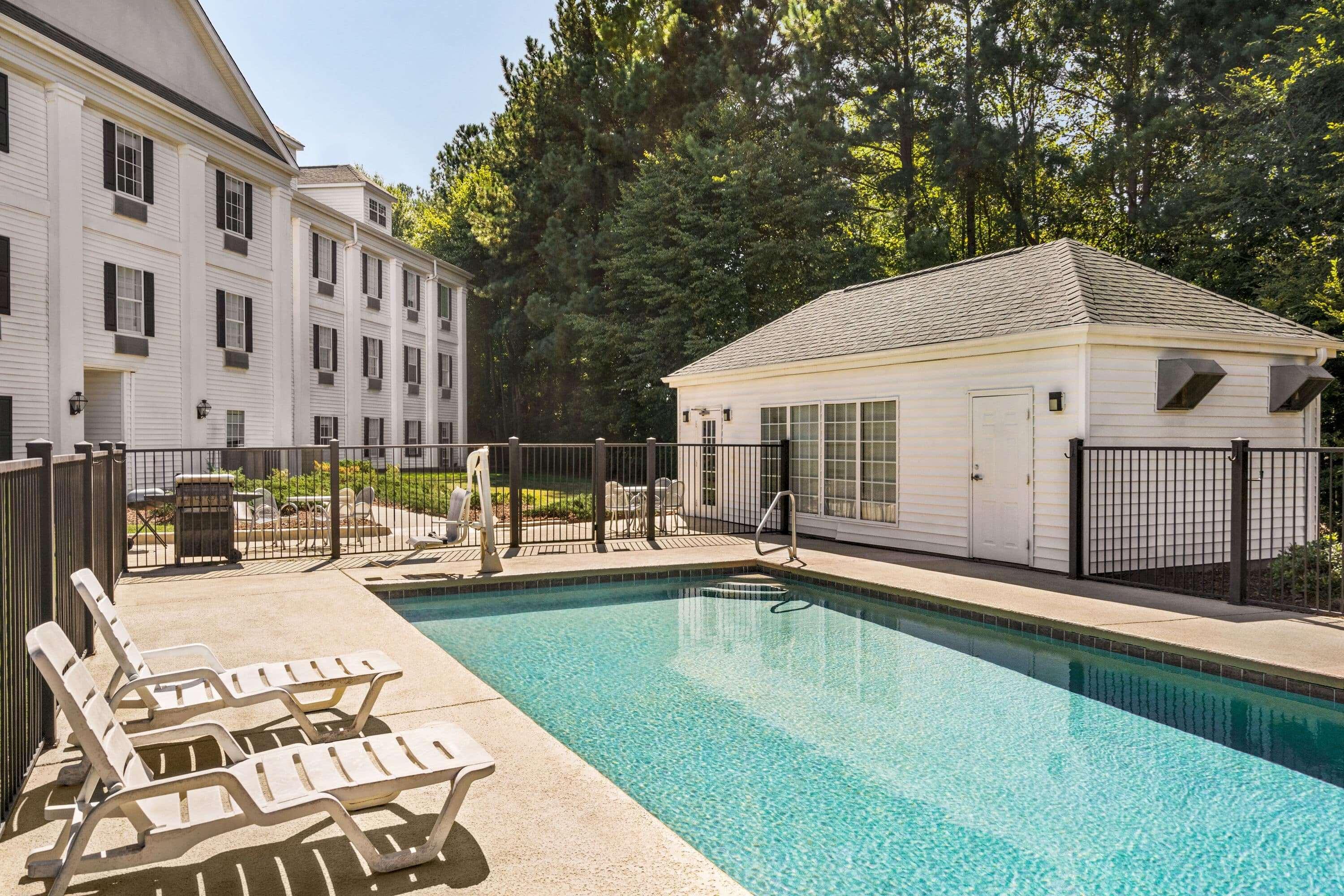Hotel Baymont By Wyndham Oxford Henderson