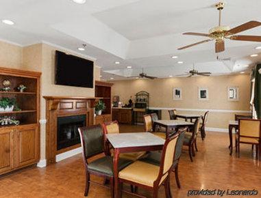 Baymont By Wyndham Oxford Henderson