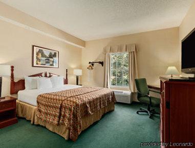 Hotel Baymont By Wyndham Oxford Henderson